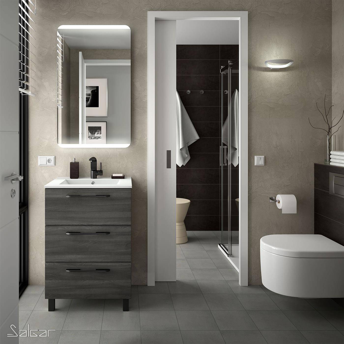 Modernes Badezimmer mit Waschtisch, Spiegel, Duschkabine, wandmontierter Toilette und Toilettenpapierhalter; ein sauberes Interieur in Grautönen.