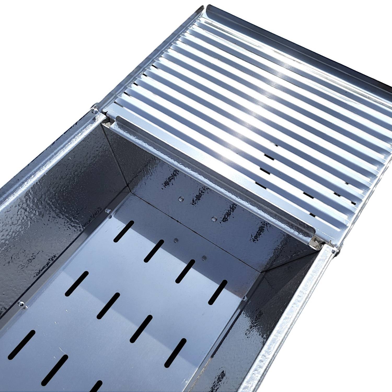 Schaschlikgrill Astana Deluxe Mangal aus rostfreiem Edelstahl mit BBQ Deckel Grillrost Ablage