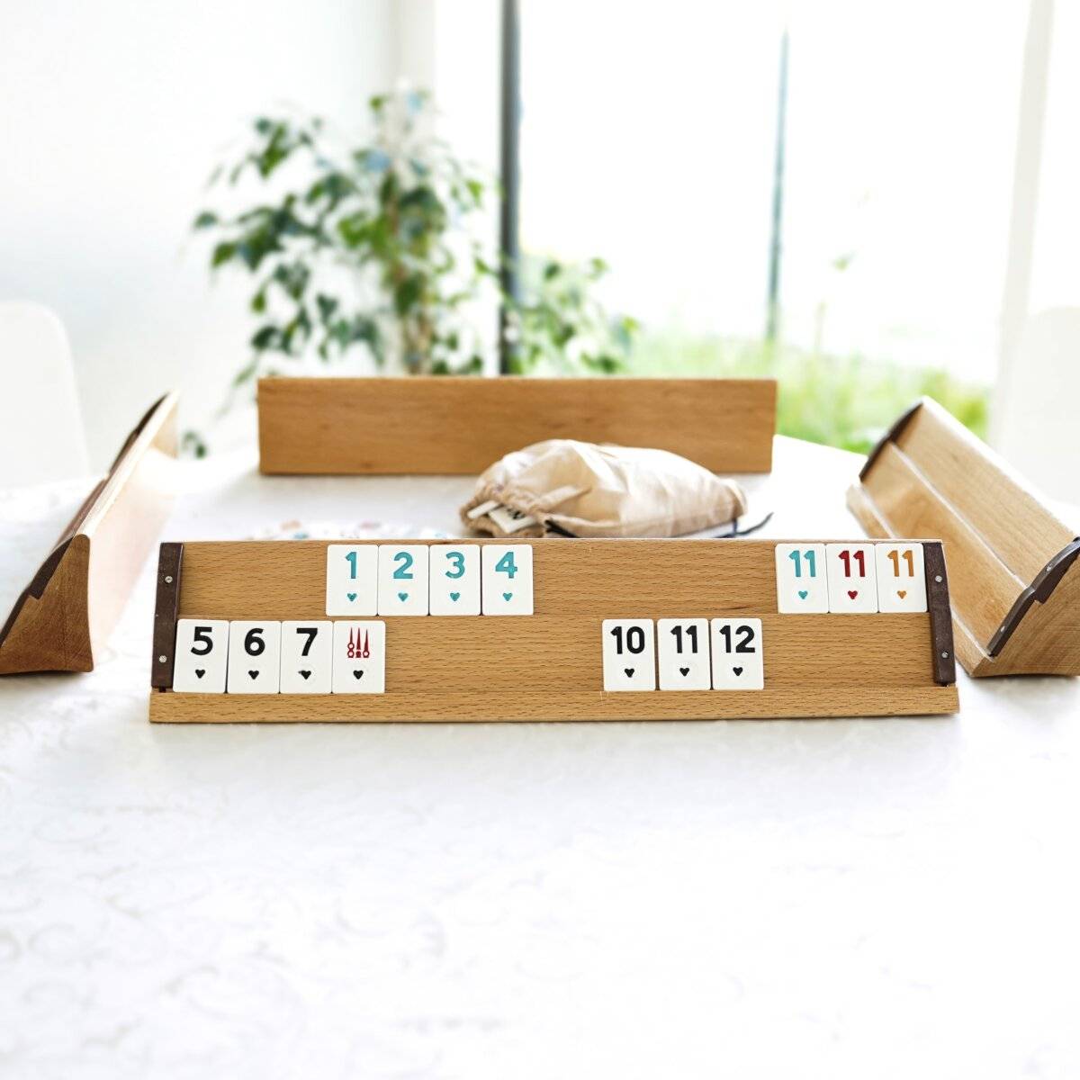 Rummikub Brettspiel aus Holz – Okey 101, Rummy perfekt für 2-4 Spieler