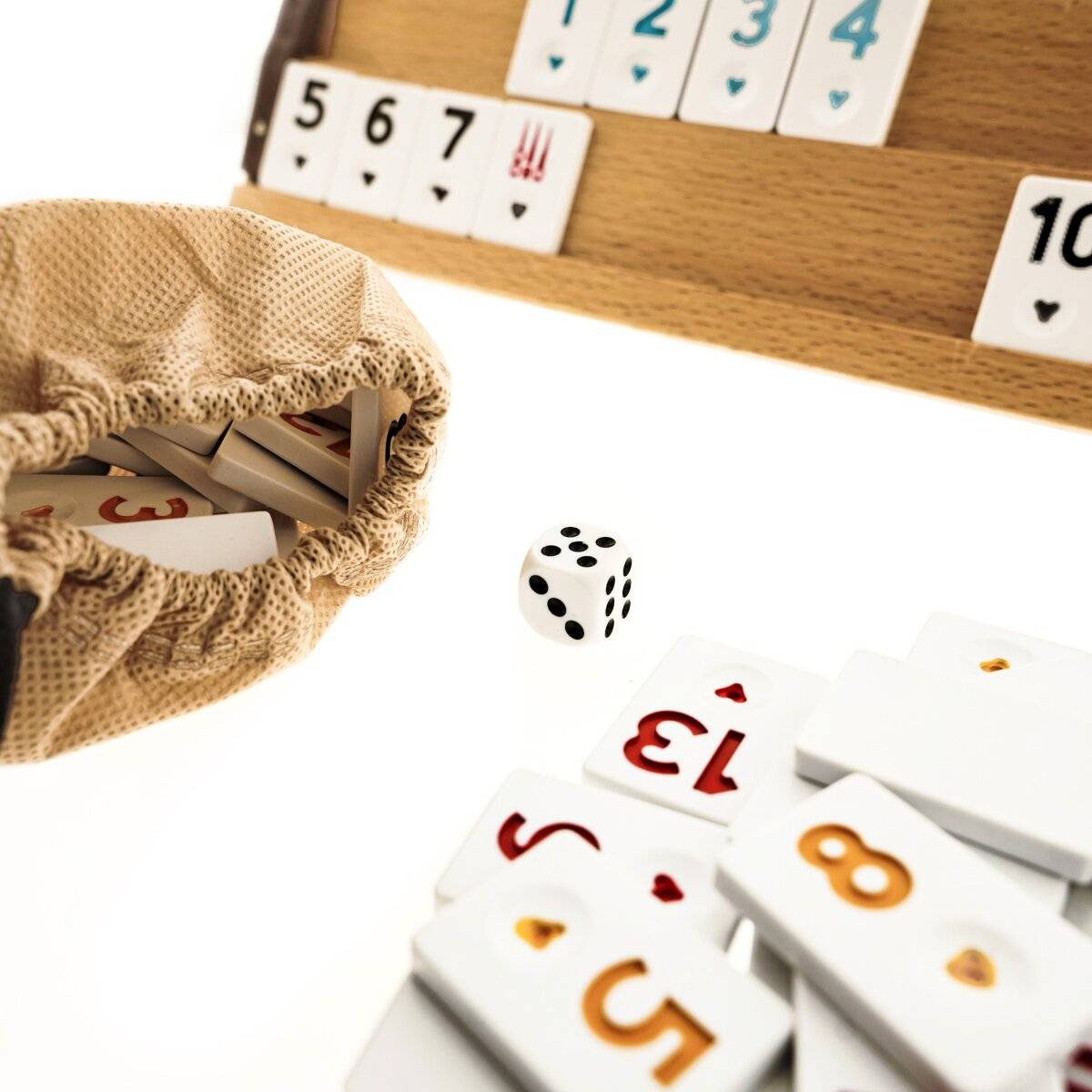 Rummikub Brettspiel aus Holz – Okey 101, Rummy perfekt für 2-4 Spieler