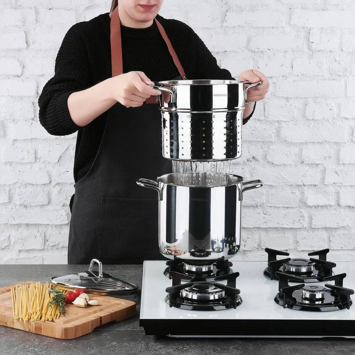 Korkmaz Perla Spaghetti-Topfset 20 x 18 cm - 18/10-Edelstahl mit Siebeinsatz