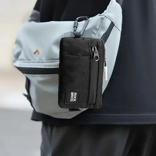 Rockbros Reisebrieftasche mit Karabiner - Schwarz Rockbros Reisebrieftasche mit Karabiner - Schwarz