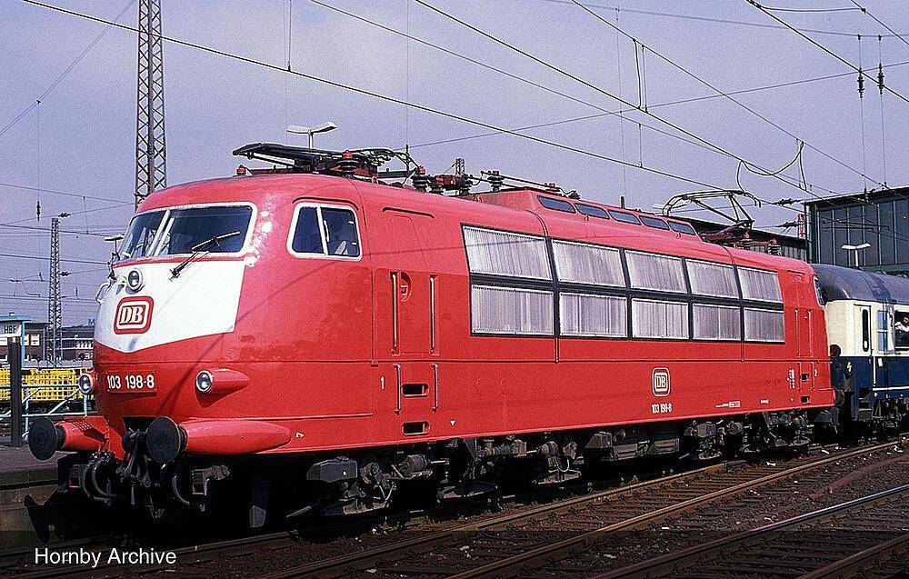 ARNOLD HN2565S DB, Elektrolokomotive 103 140, Orientrot, Einholmstromabnehmer Epoche