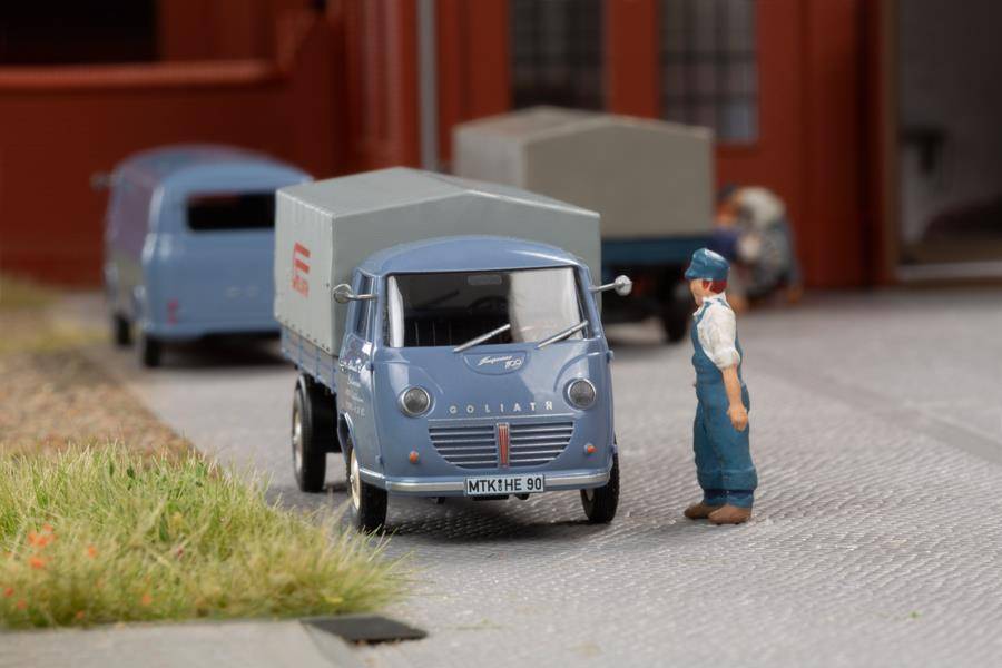 Auhagen 66028 H0 Pritschenwagen Helmuth Erdel Fertigmodell