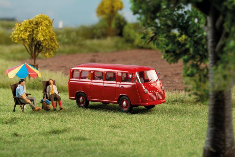 Auhagen 66013 H0 Kombi rot Fertigmodell
