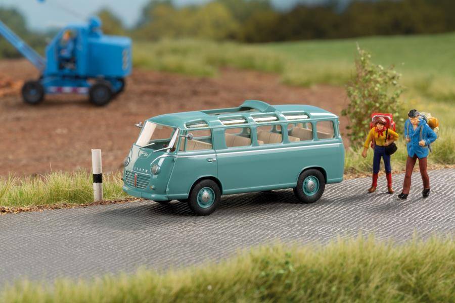 Auhagen 66017 H0 Luxusbus hellgrüngrau Fertigmodell