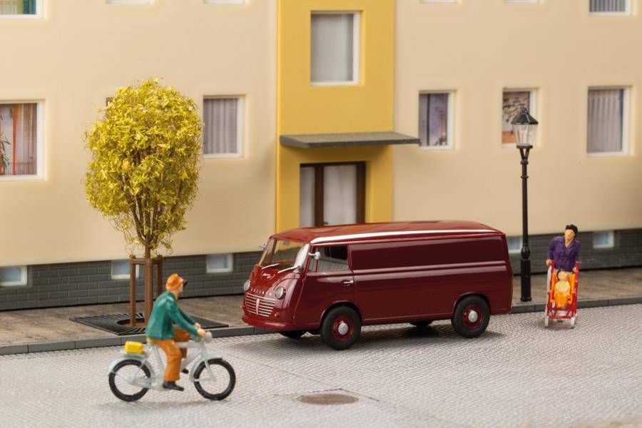 Auhagen 66007 H0 Kastenwagen weinrot Fertigmodell