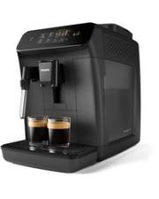 Schwarze automatische Kaffeemaschine, die Espresso in zwei kleine Gläser auf einem Auffangtablett dosiert.