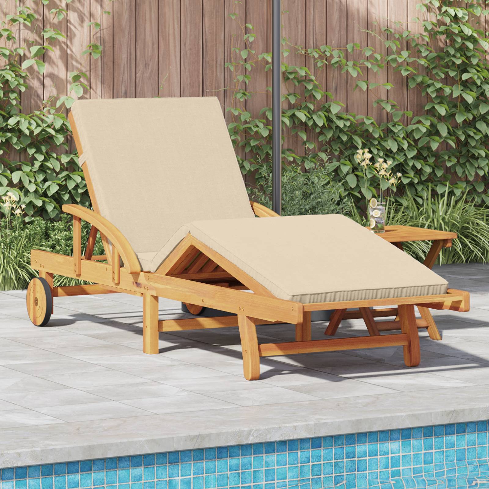 vidaXL Klappbare Sonnenliege mit Rädern & Kissen Beige Massivholz Akazie