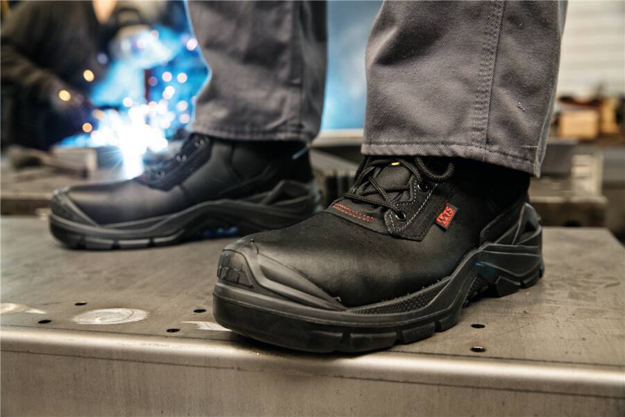 Sicherheitshalbschuh/-hochschuh S3 Access Flex / Total Flex ESD 70109-41 Größe 41 Farbe schwarz Typ Hochschuh Modell T