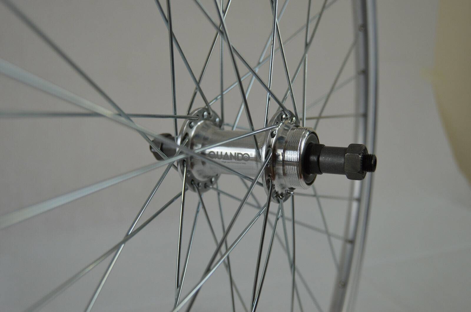 REDONDO 26 Zoll Hinterrad Laufrad Hohlkammer V-Profil Felge QR Silber