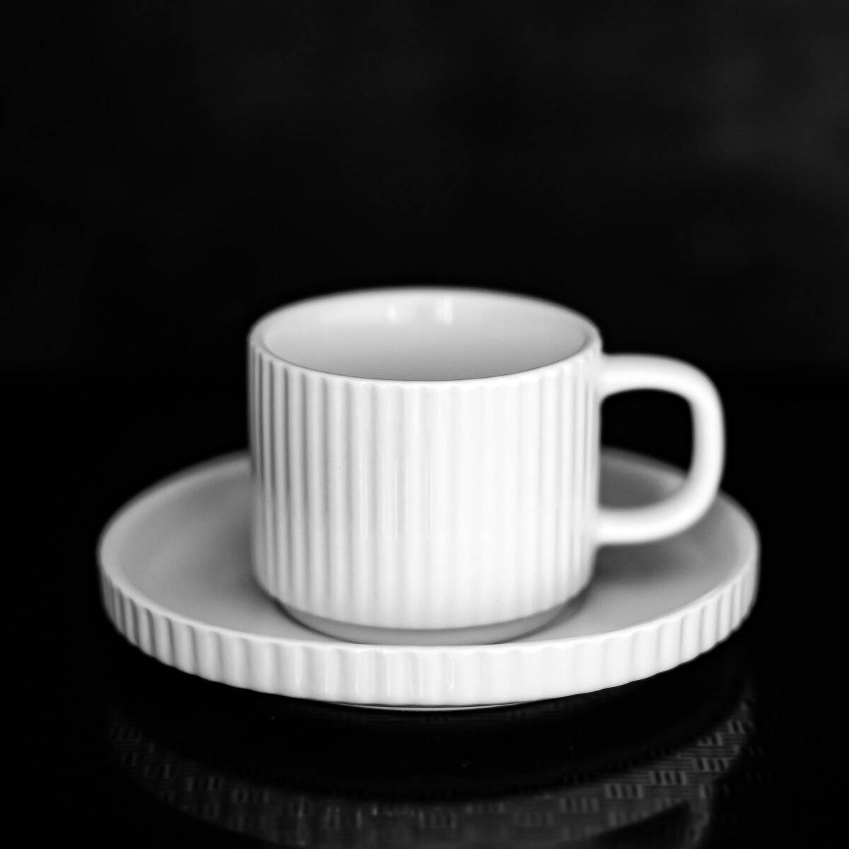 Borneo Kaffeetassen 220 ml - 12-teiliges Set aus hochwertigem Porzellan in Weiß