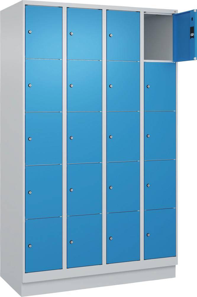 Fächerschrank CLASSIC B1200xT500xH1950 mm RAL 7035/5012, 4x5 Fächermit 100 mm hohem Sockel - Artikel: 7830373206