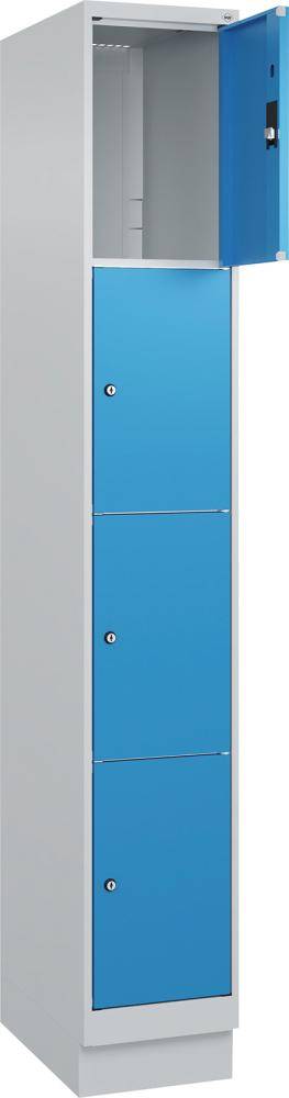 Fächerschrank CLASSIC B300xT500xH1950 mm RAL 7035/5012, 1x4 Fächermit 100 mm hohem Sockel - Artikel: 7830373160