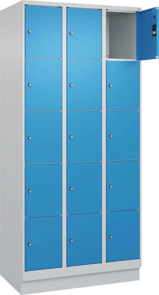 Fächerschrank CLASSIC B900xT500xH1950 mm RAL 7035/5012, 3x5 Fächermit 100 mm hohem Sockel - Artikel: 7830373204