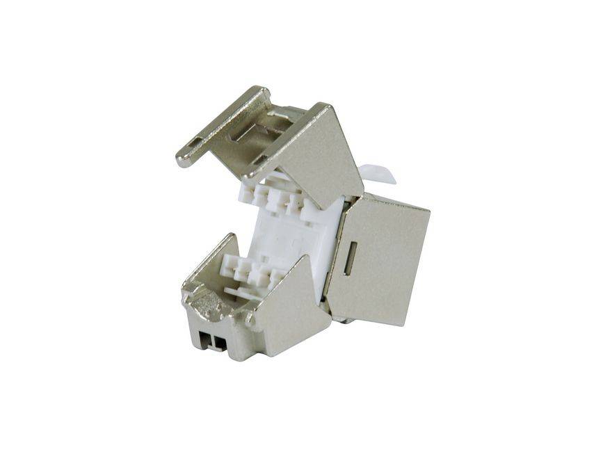 Großaufnahme eines metallischen USB-A-Stecker-Connectors mit geöffnetem Gehäuse, das den internen weißen Kunststoffisolator und die Kontakte auf weißem Hintergrund zeigt.