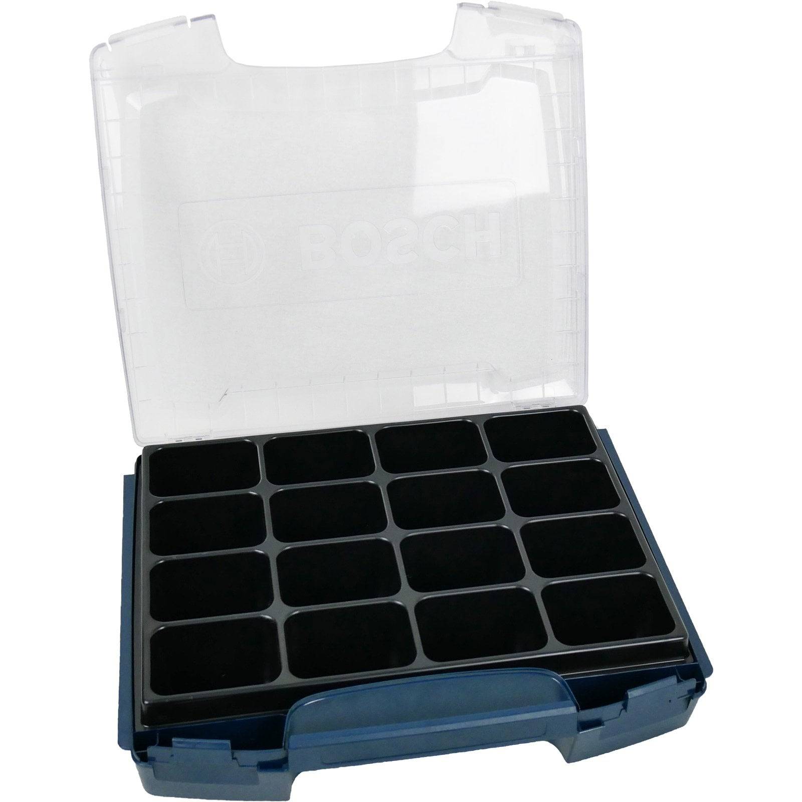 Ein transparentes Gehäuse mit zwölf schwarzen rechteckigen Fächern, wahrscheinlich zur Aufbewahrung von kleinen Gegenständen oder Werkzeugen. Der Deckel ist geöffnet.