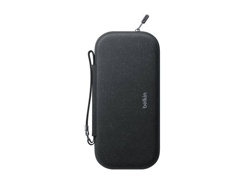 Eine schwarze, rechteckige elektronische Zubehörtasche mit Reißverschluss und Handgelenkschlaufe, auf deren Vorderseite das Wort 'belkin' zu sehen ist.