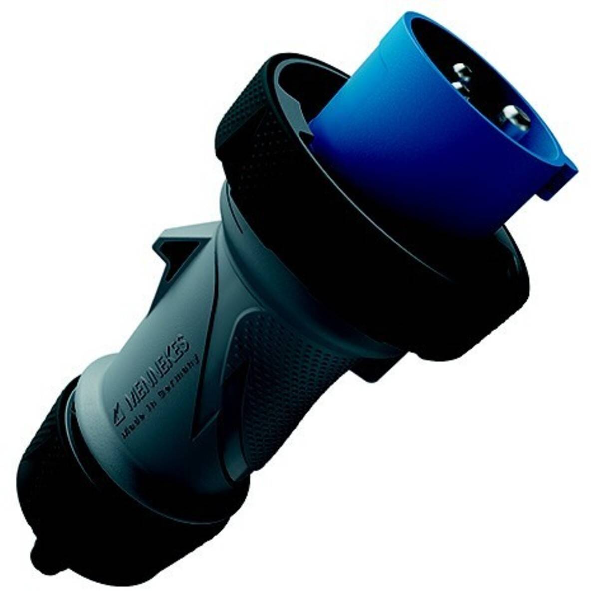 Industrieller Elektrostecker mit blauer Kappe, isoliert auf weißem Hintergrund dargestellt.