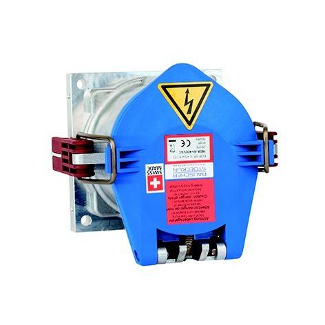 Blaue elektrische Sicherheitsabsperrvorrichtung mit Hochspannungswarnschild und Seitenklemmen, montiert auf einer Metallbasis.