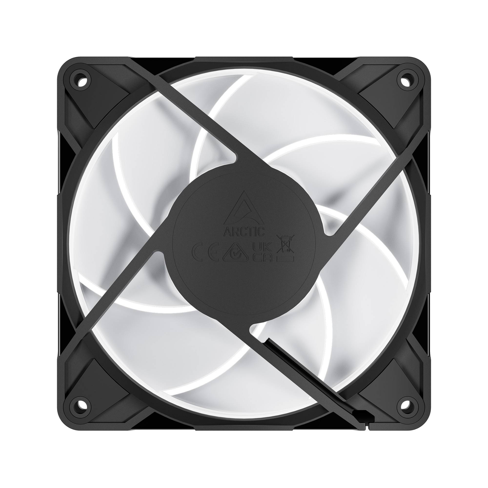 Schwarzer Computer-Kühlventilator mit weißen Blättern und Schutzgitter, Frontansicht auf einfachem Hintergrund.