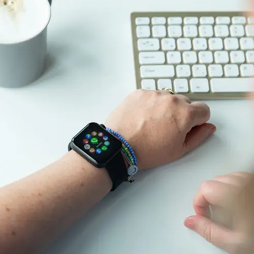 Kendox LifeTracker - Smartwatch Damen & Herren - Fitness-Uhr - Telefonfunktion - Fitnesstracker - iOS & Android – Schlafanalyse - Schrittzähler - Kendox LifeTracker - Smartwatch Damen & Herren - Fitness-Uhr - Telefonfunktion - Fitnesstracker - iOS & Android – Schlafanalyse - Schrittzähler -