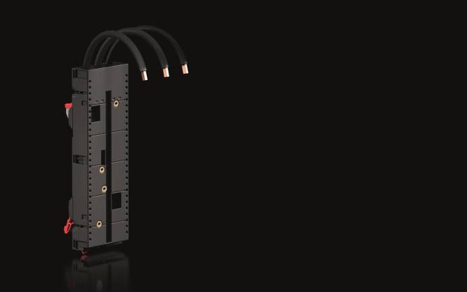 Ein schwarzes elektronisches Gerät mit mehreren Kabeln, die von der Oberseite gegen einen schwarzen Hintergrund abgehen.