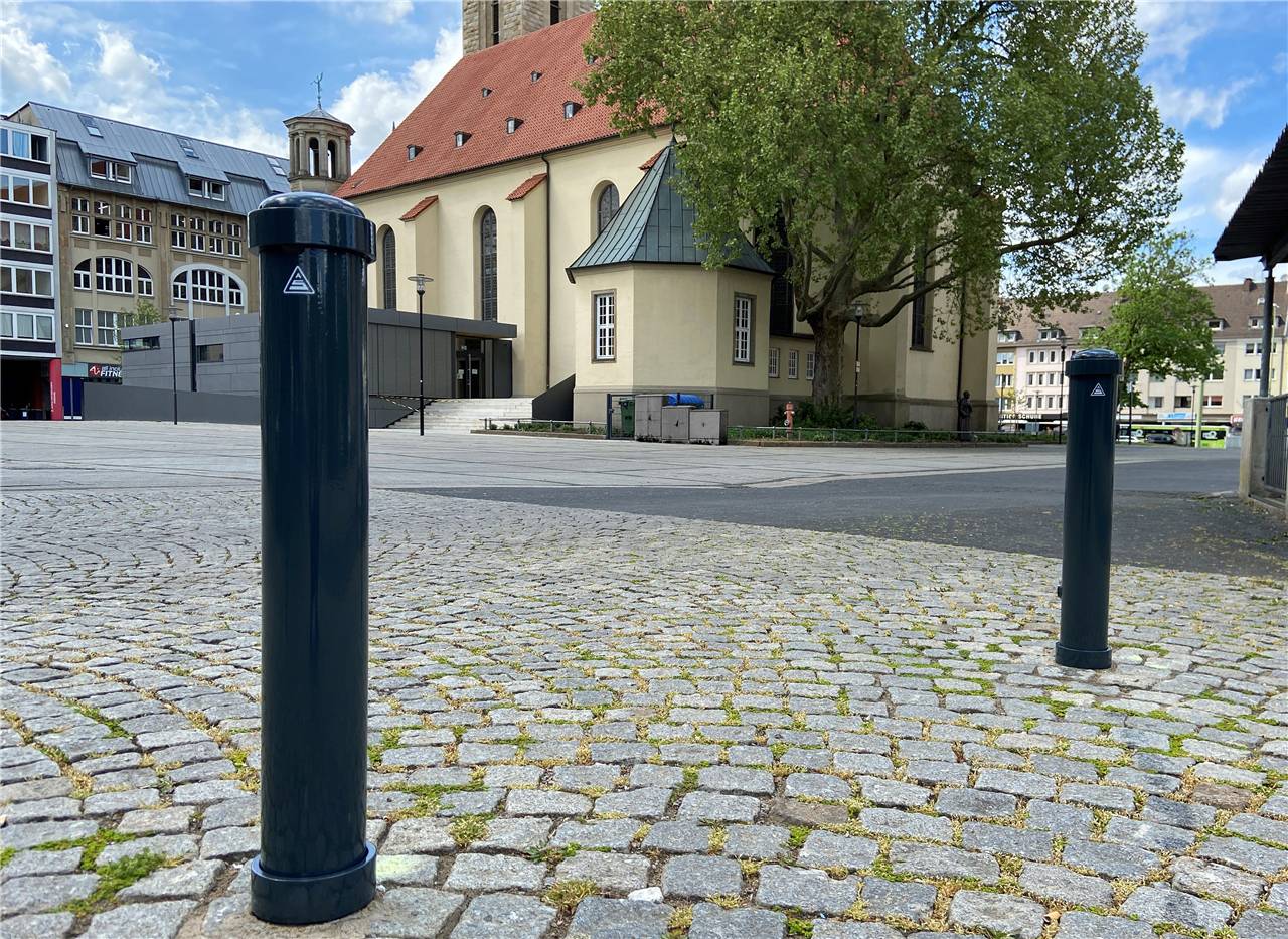 Schake 40140B/2 Stilpoller Stahlrohr Ø 140 mm ortsfest, zum Einbetonieren<br><br>mit Erdanker, Gesamtlänge ca. 1400 mm mit 2 Ösen