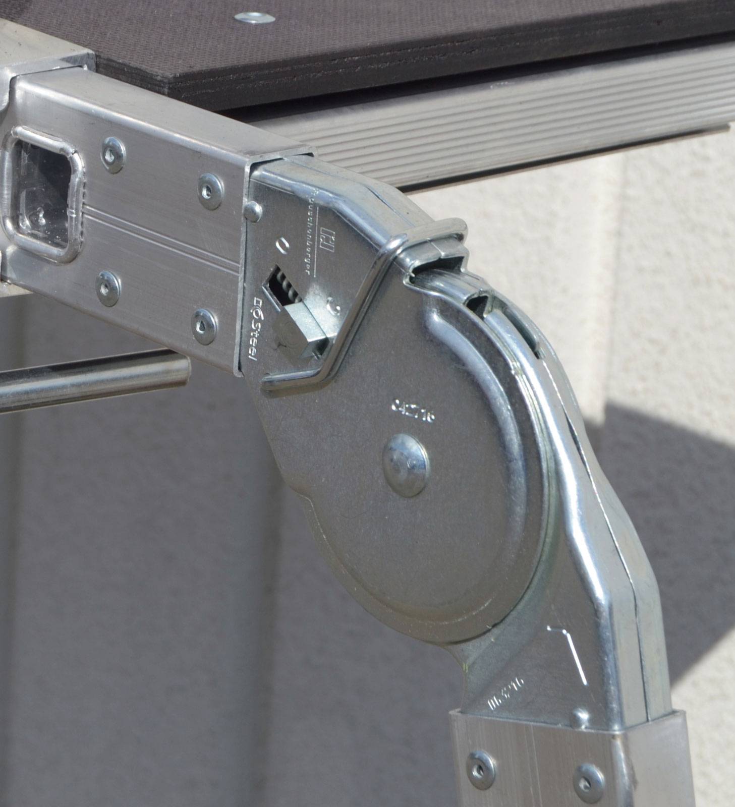 Siedra Kofferraumleiter 985 4x4 Sprossen