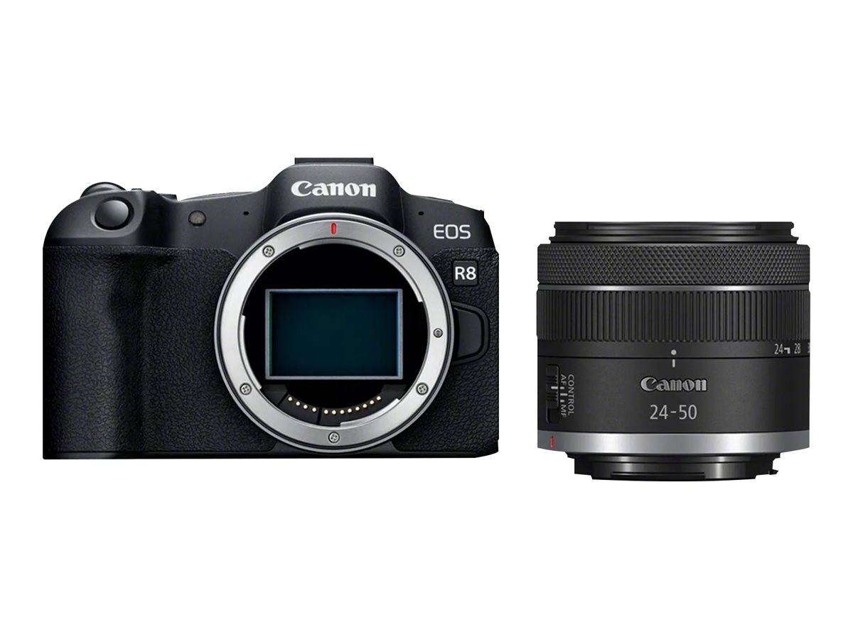 Canon EOS R8 Spiegelloses Kameragehäuse mit einem Canon 24-50 Objektiv daneben auf weißem Hintergrund.