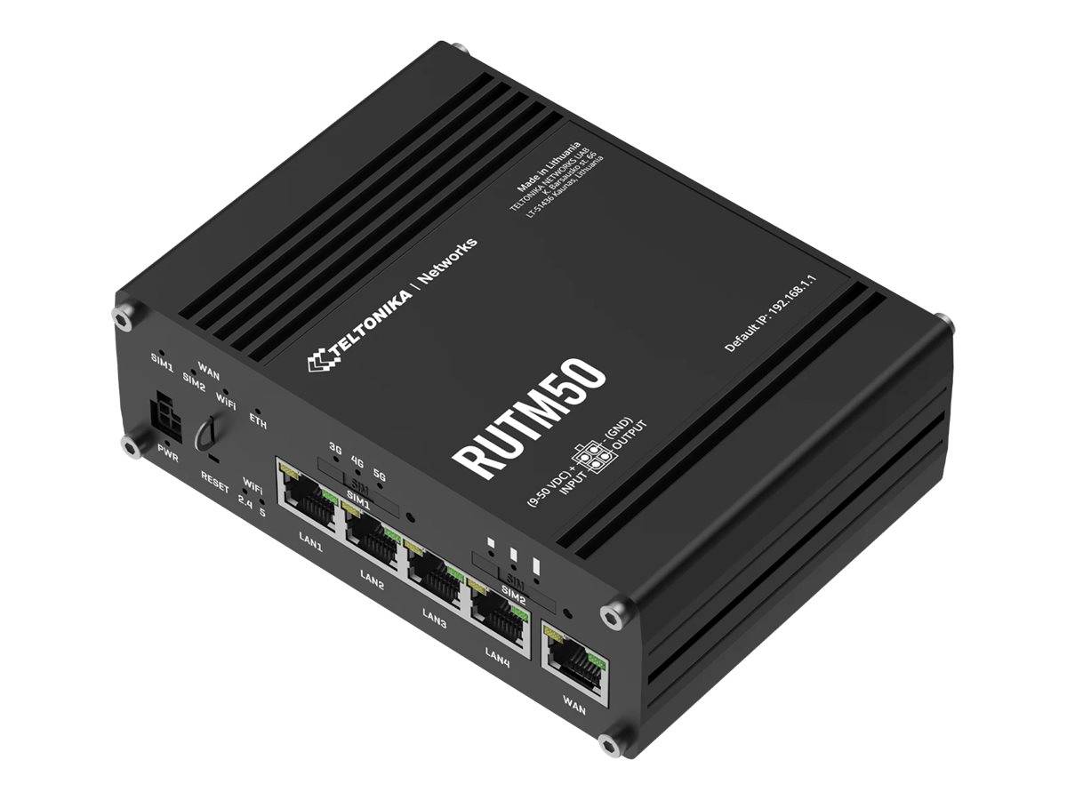 Schwarzer Teltonika RUT950 Industrie-Mobilfunkrouter mit mehreren Ethernet-Anschlüssen und Status-LEDs an der Vorderseite, gezeigt in einer angewinkelten Produktansicht.