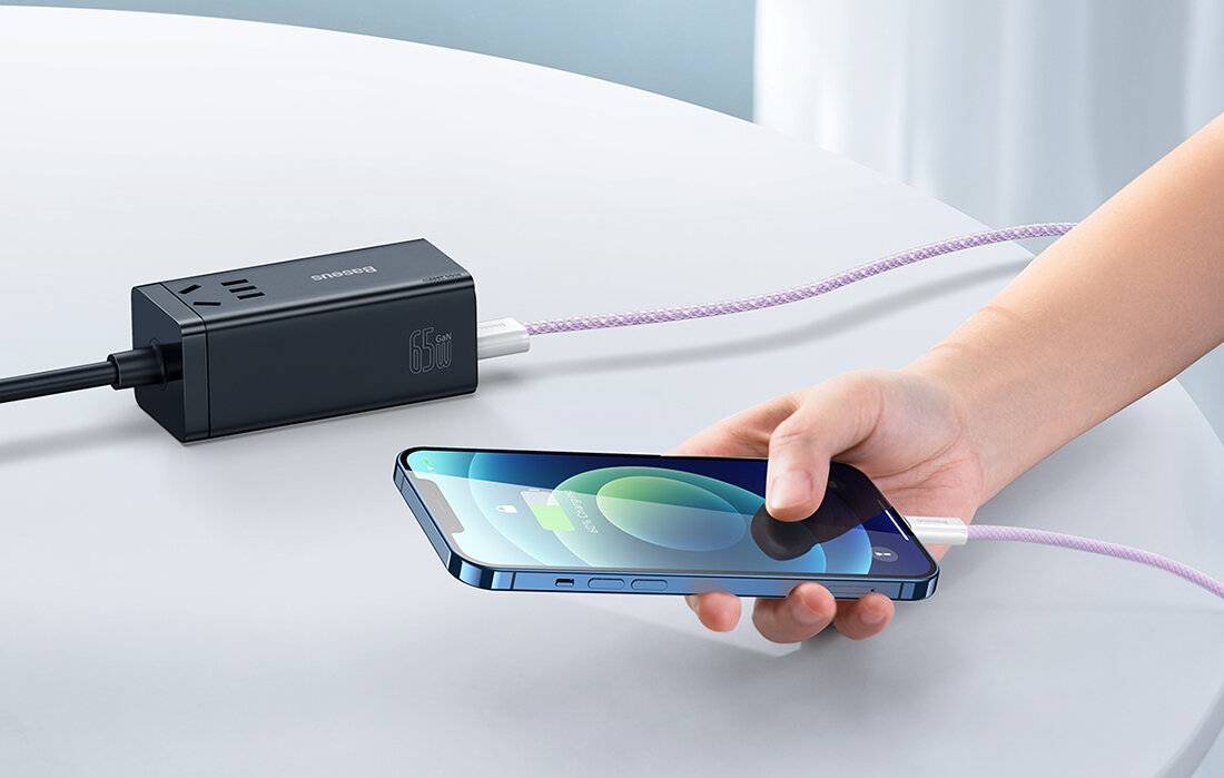 Baseus Dynamisches Kabel USB zu Lightning, 2.4A, 2m (Lila)