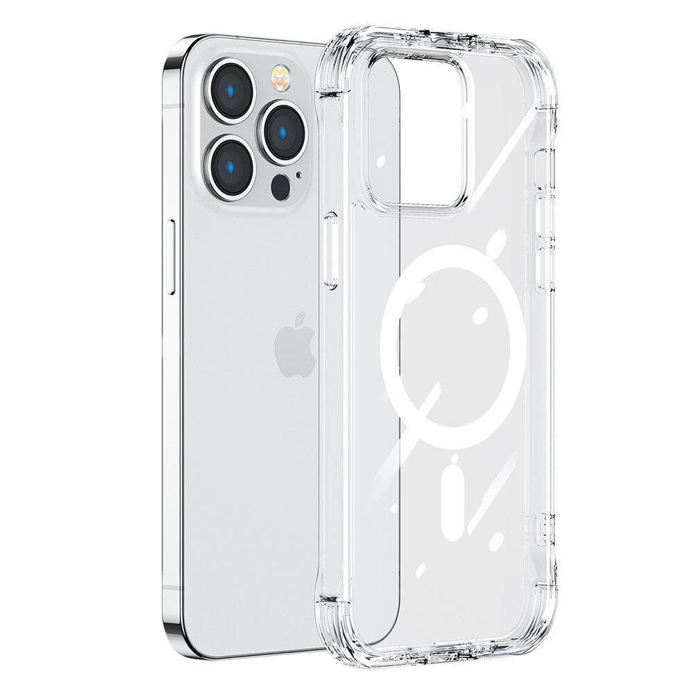 Ein silbernes Smartphone mit drei Kameraobjektiven steht neben einer transparenten Schutzhülle mit einem kreisförmigen Muster und zeigt die Kompatibilität.