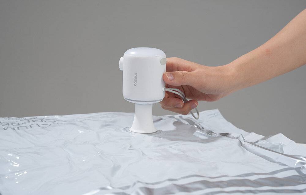 Tragbare Luftpumpe Baseus PocketGo (Weiß)