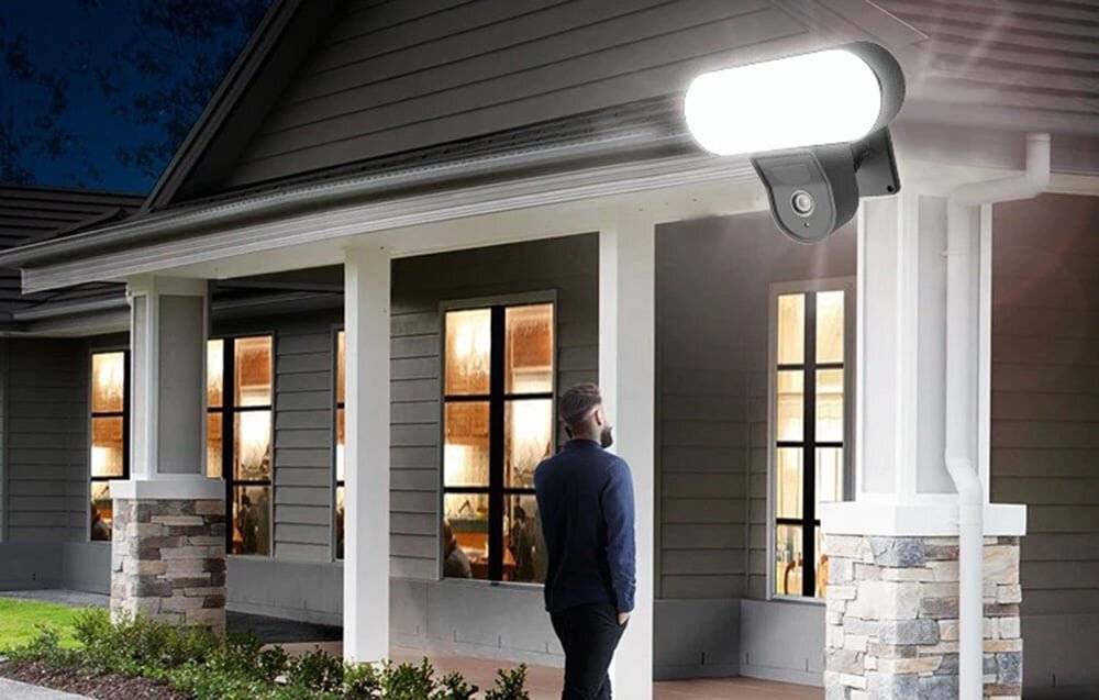 Intelligente WiFi-Kamera für den Außenbereich mit Gosund IPC3-Flutlicht, IP65 Tuya