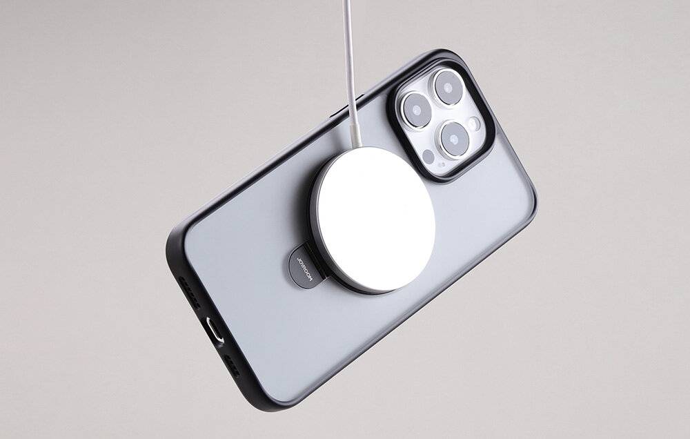 Joyroom JR-BP004 Magnetische Schutzhülle mit Halterung für iPhone 15 (Schwarz)