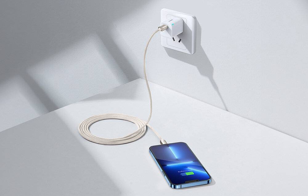 Kabel USB-C do iP Baseus Crystal Shine, 20W, 2m (różowy)