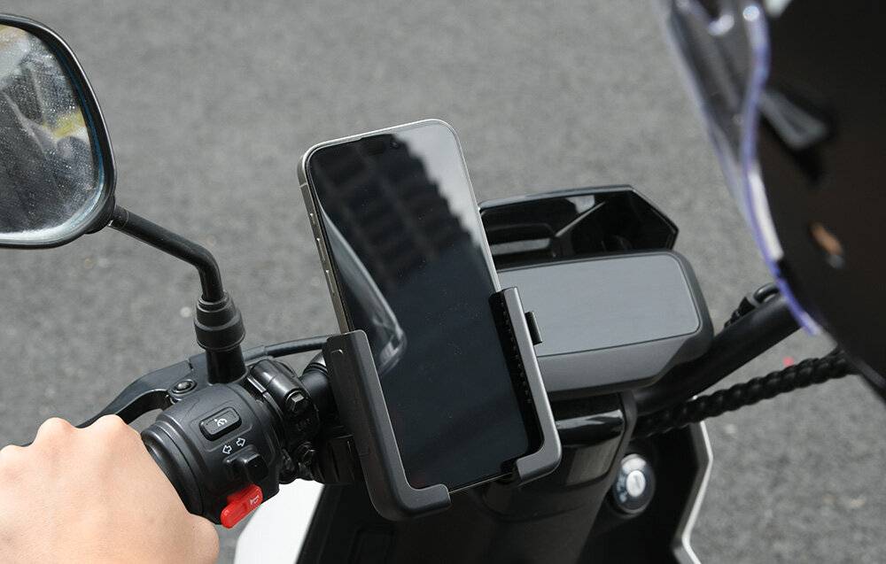 Baseus GoTrip Fahrradhalterung für Handy (schwarz)