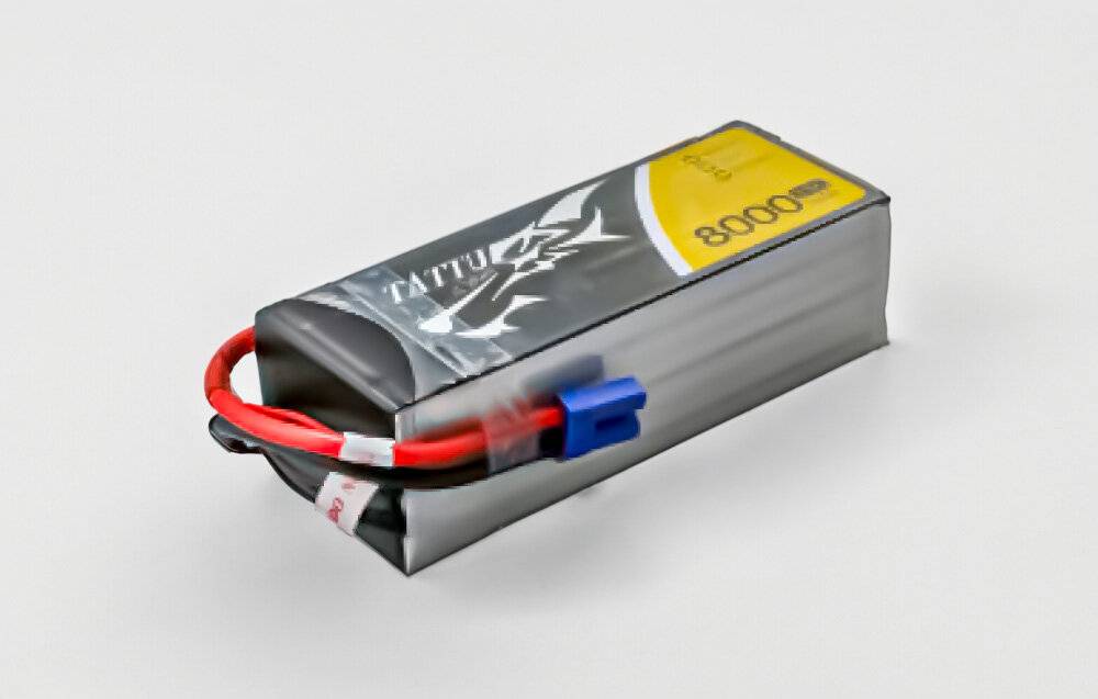 Tattu 8000mAh 22.2V 25C 6S1P Lipo Akku Pack mit EC5
