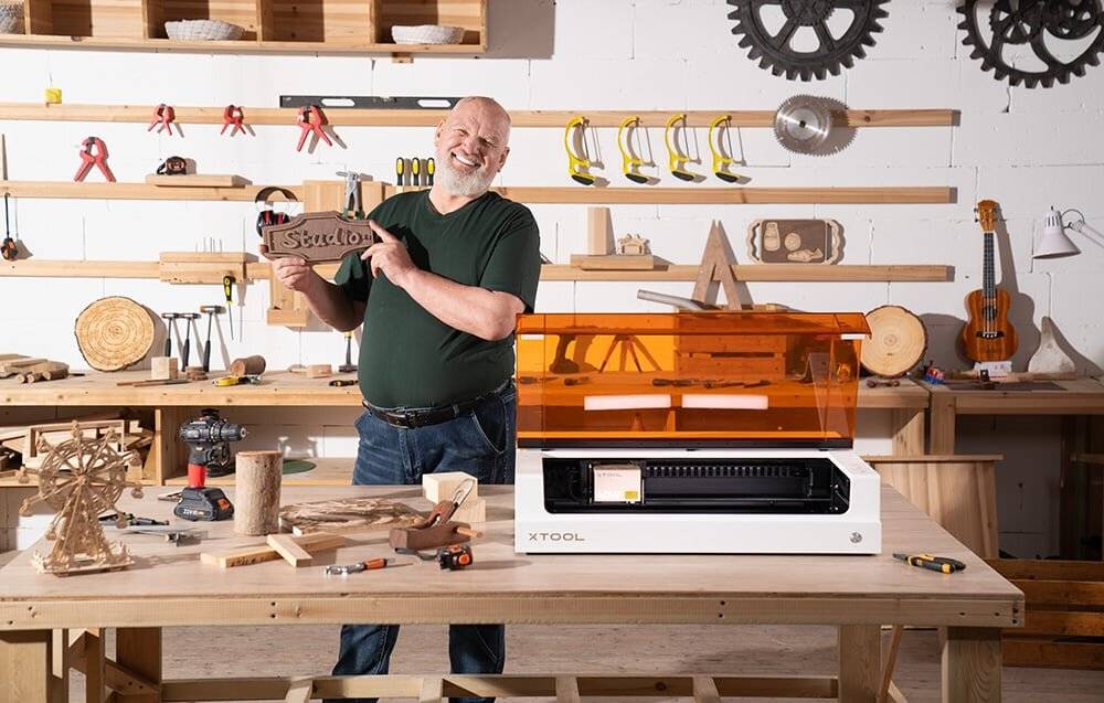 2-in-1-Lasergraviermaschine xTool S1 40W Basic (Weiß)