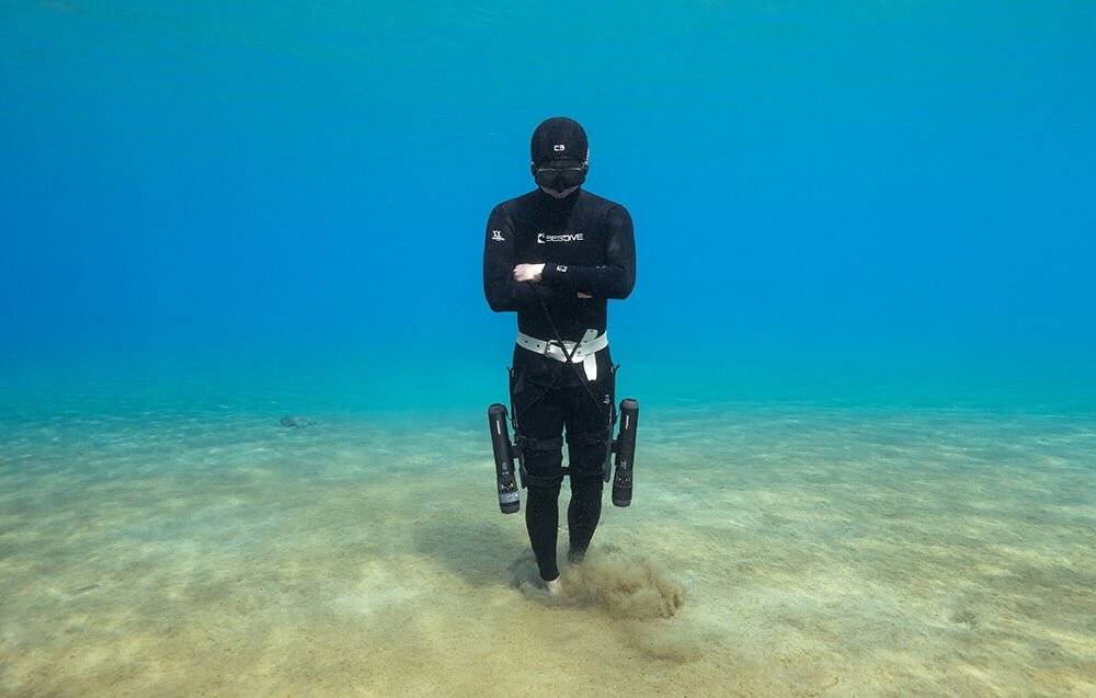 Waydoo-Fingersteuerung für zwei Scooter