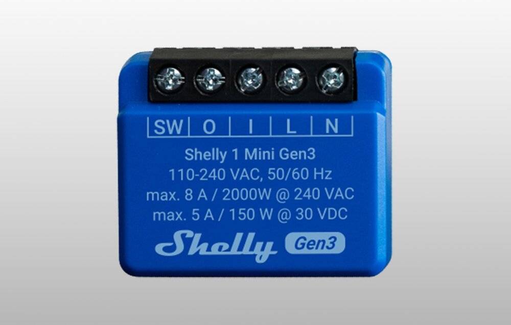 Shelly 1 Mini Gen3 intelligenter Schalter. Unterstützt 110-240 VAC, 50/60 Hz. Max. 8 A/2000 W bei 240 VAC; max. 5 A/150 W bei 30 VDC. Blaues Gehäuse.