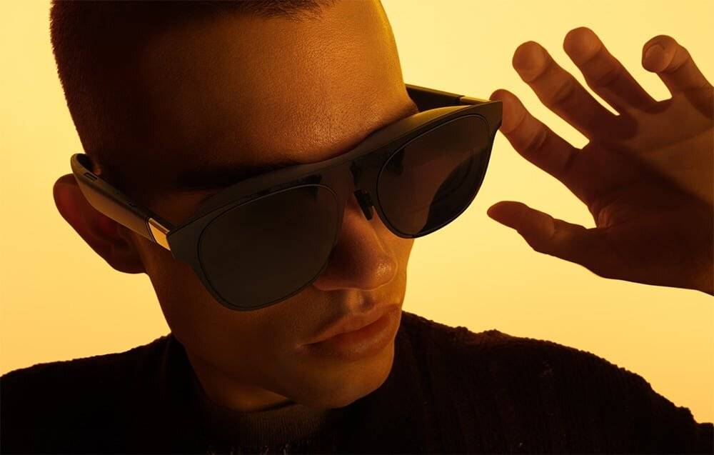 AR-Brille XREAL One / World's First AR Glasses Equipped With a Self-Developed Spatial Chip