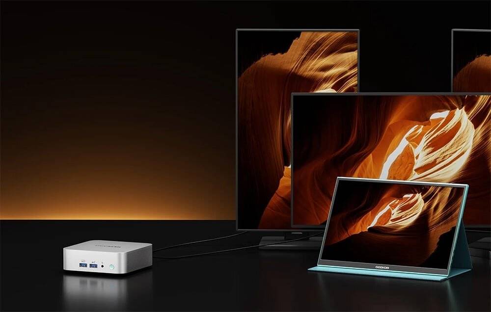 GEEKOM Mini PC A8 Ryzen 7 8745HS 32GB RAM 1TB + Win11 Pro