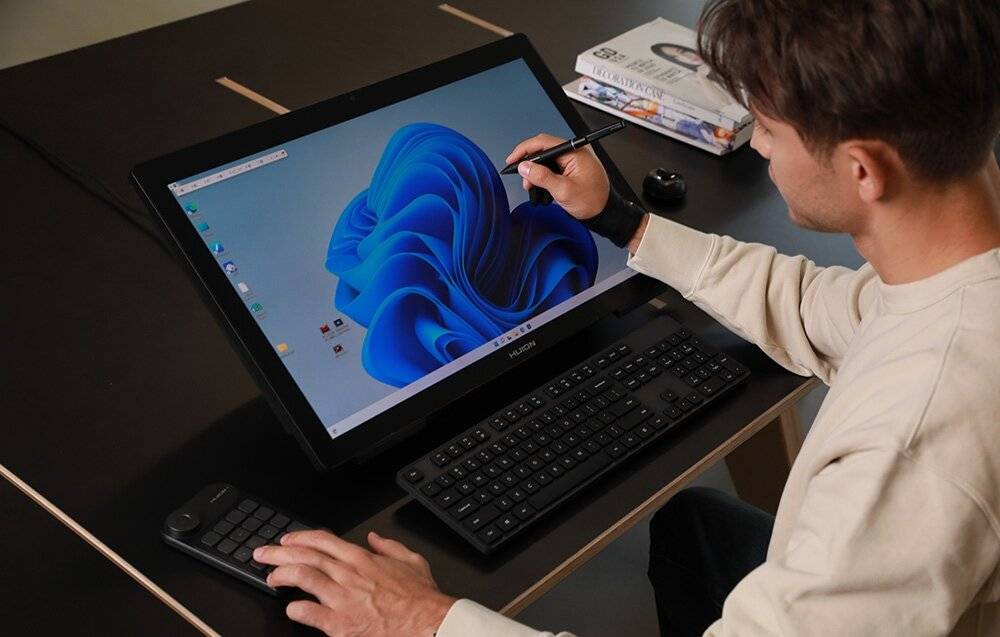 Huion Kamvas Studio 24 KS2401 Grafiktablett