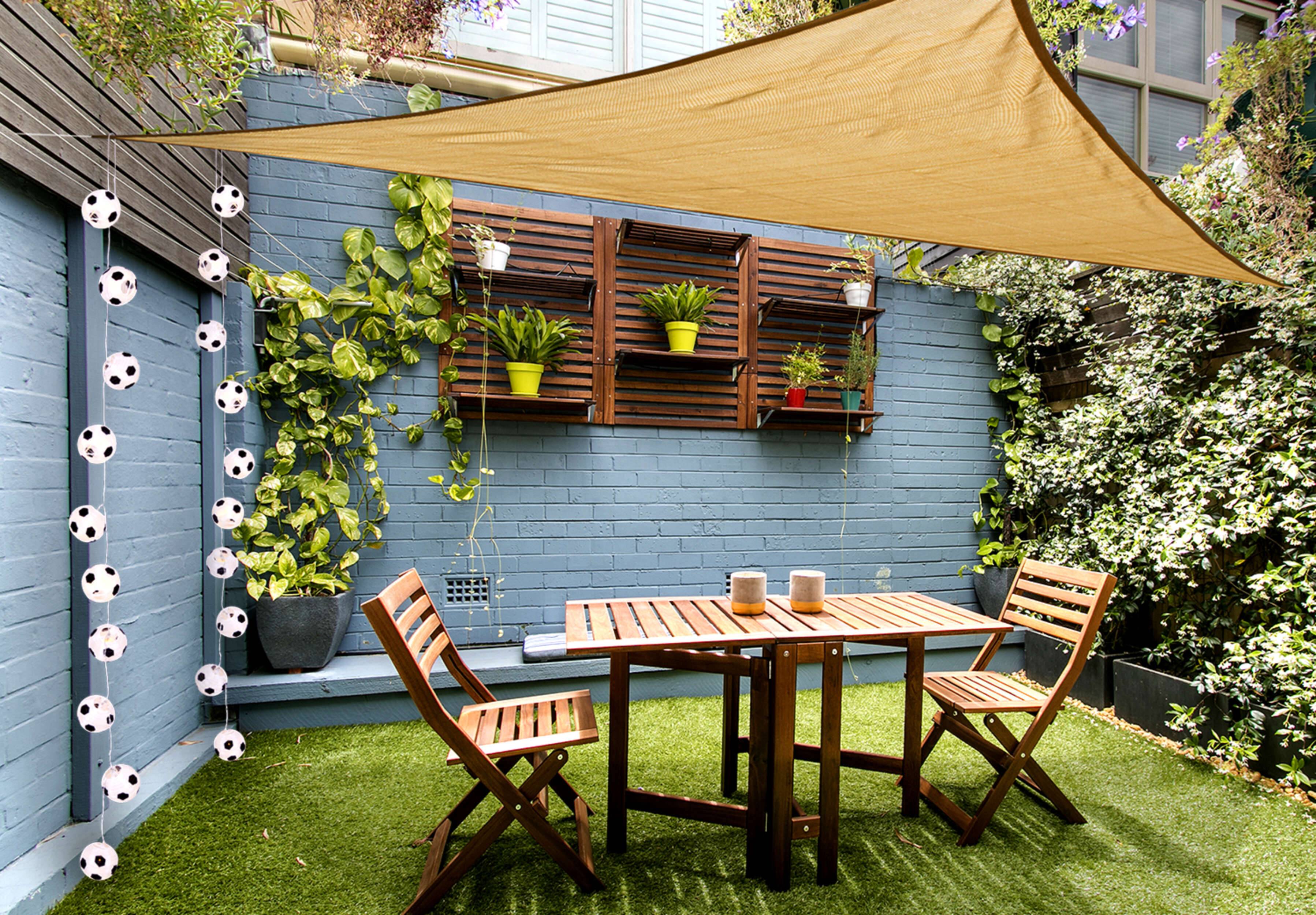 LED Papier-10er-Lichterkette "Fußball" indoor