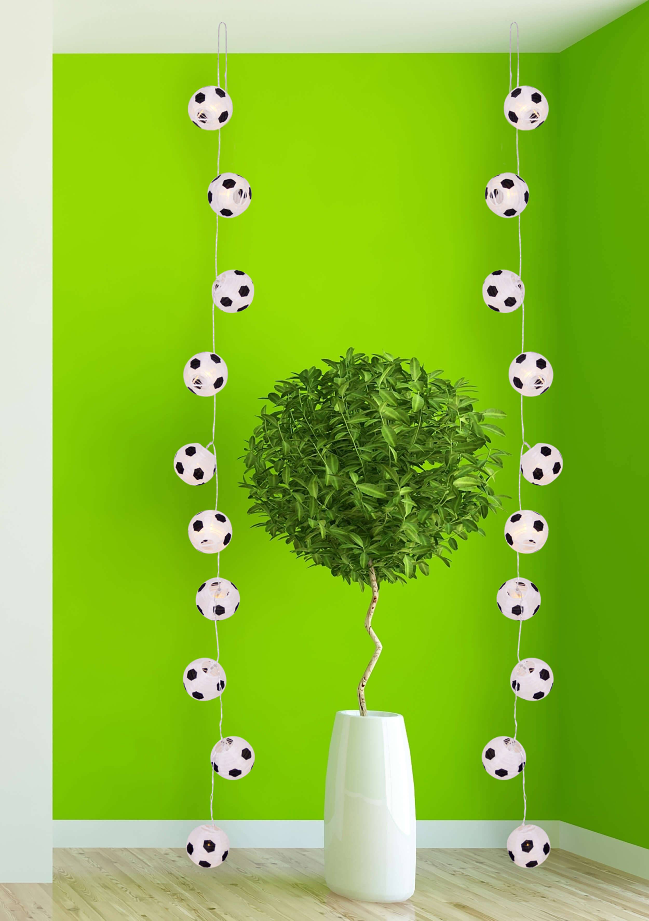 LED Papier-10er-Lichterkette "Fußball" indoor