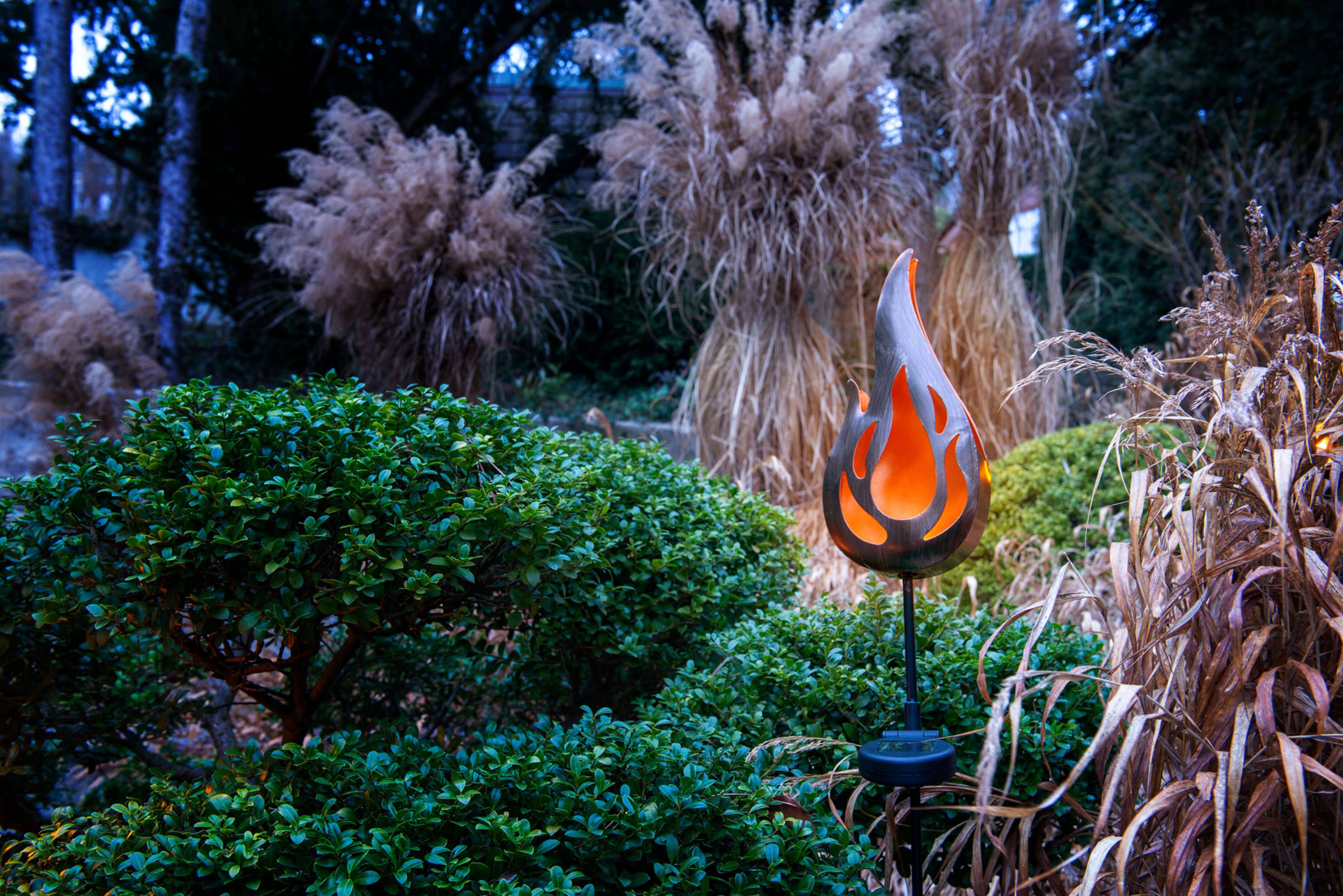 LED-Solar Erdspieß "FLAMME"