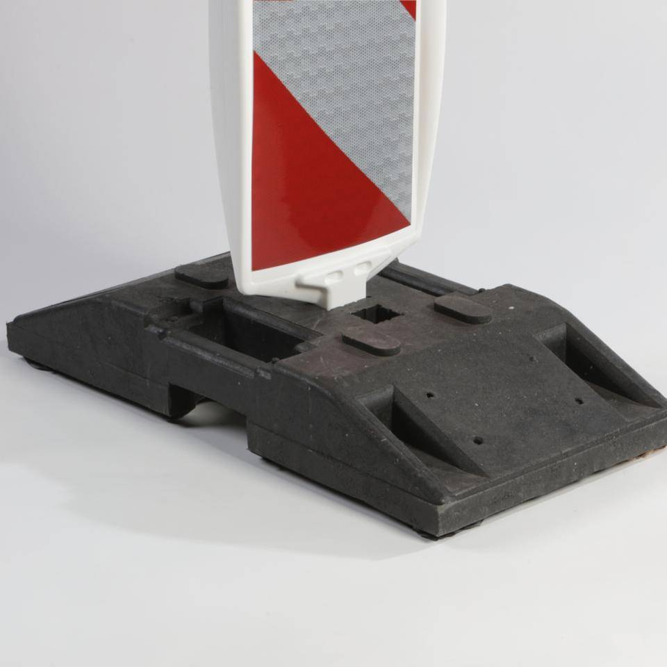 K.57 Leitbakensystem, K.57 Leitbake RA2, K.57 Fußplatte, Euro-Nitra LED, Batterien