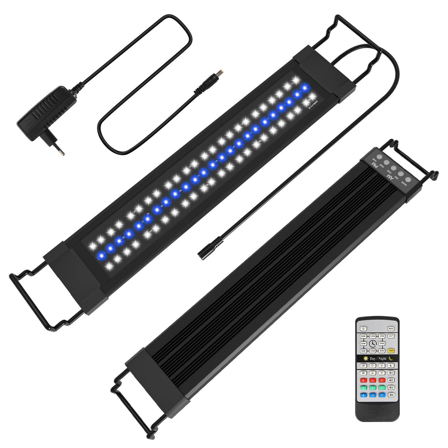 LED-Aquariumleuchten-Set mit Stromadapter, Montageklammern und Fernbedienung; eine Leuchte wird mit blauweißen LEDs beleuchtet gezeigt.